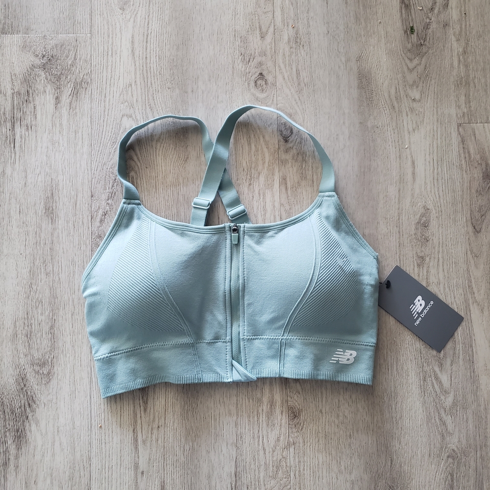 New Balance Womens M Mint Green Zip Front Sports Bra Medium Support Athleisure